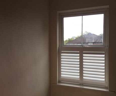 Café Style Shutters – From £180 - 26